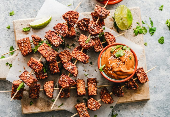 Šta je Tempeh? (Moćni Veganski Izvor Proteina)